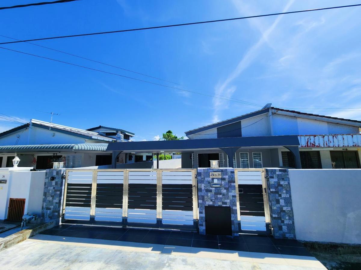 Lebuh Mandarin Pasir Puteh Semi-d